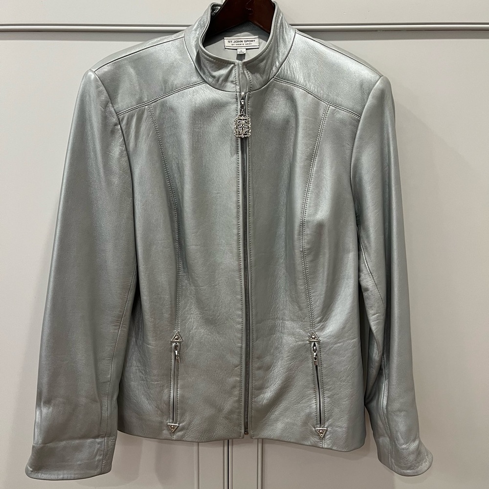Beautiful silver St. John Sport leather jacket